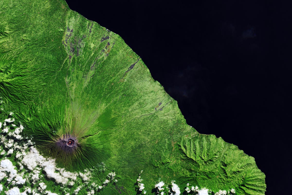 ar-featured-1 ar-featured-1