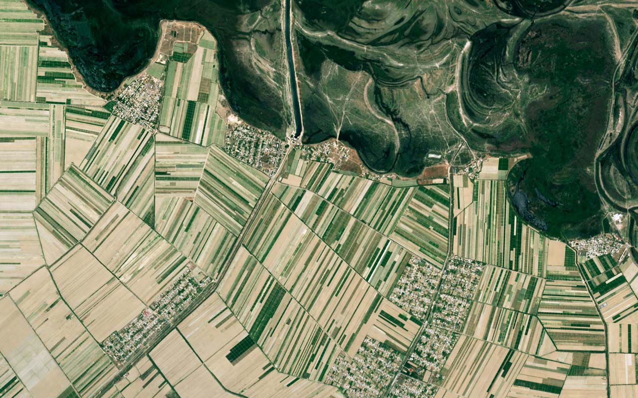 TIL-AR25-Art3-cover TIL-AR25-Art3-cover